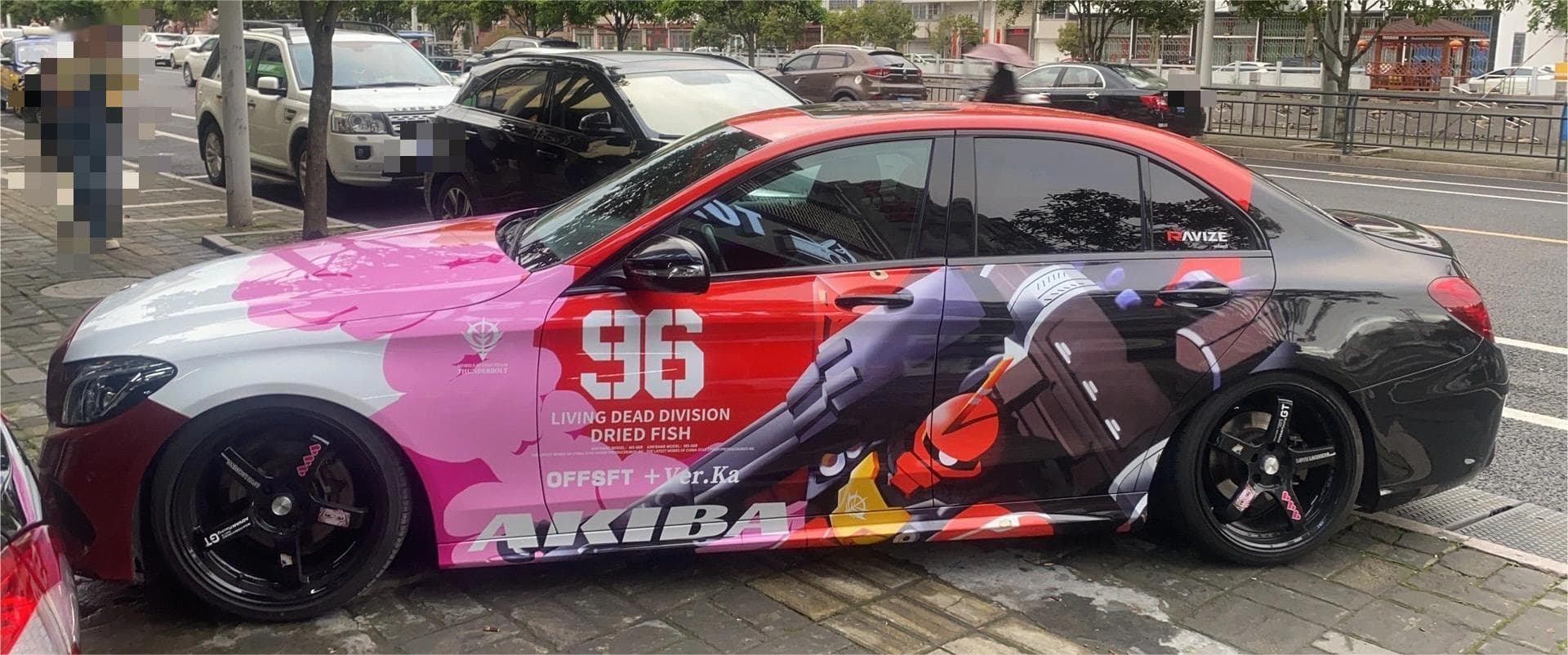 Mit einer anime car Folie sticht Ihr Auto garantiert aus der Masse heraus